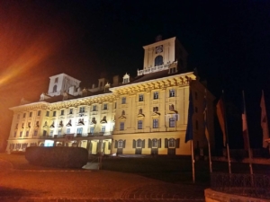 Schloss Esterházy by night